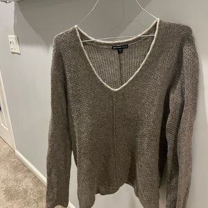 James Perse Las Angeles 100 percent cashmere sweater